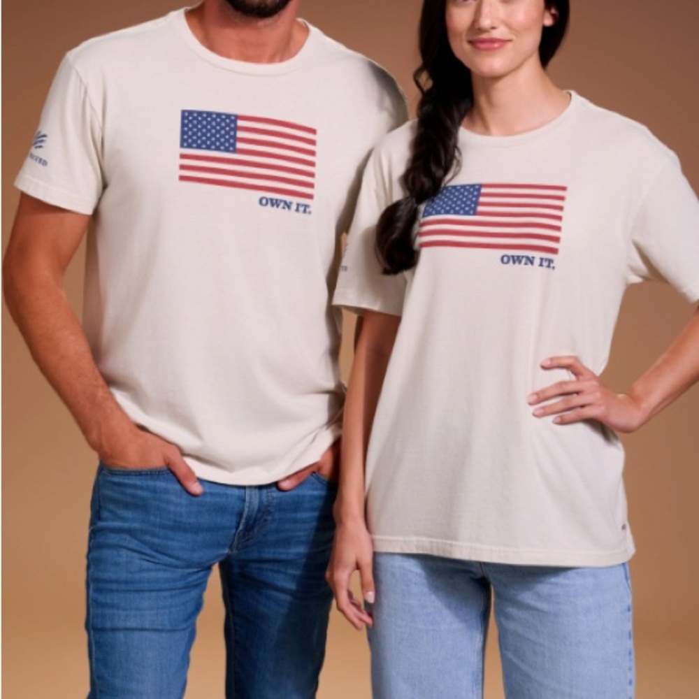 Riser United Mens Short Sleeve Tee Med NWT